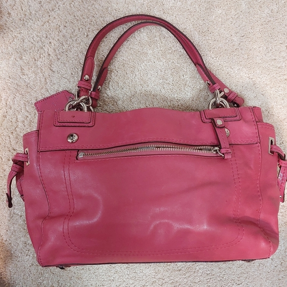 Authentic Coach - Picture 2 of 3